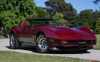 1981(1981年今年多大)